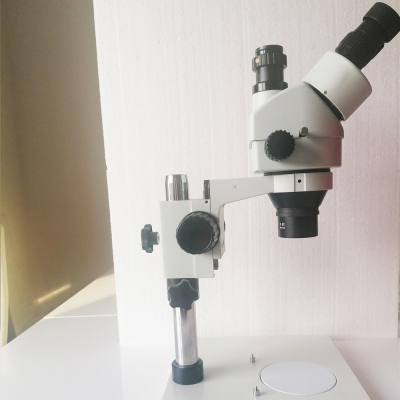 Trinoculární stereo mikroskop 3,5x90
